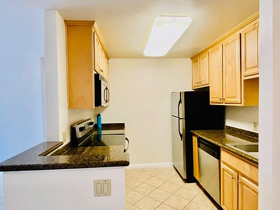2nd image of 61 Monte Verano Ct