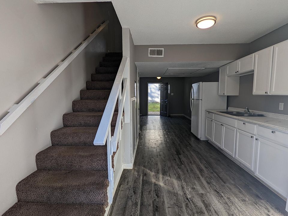 1st image of 3612 Foster St APT 10