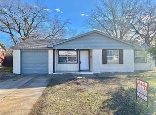 1721 Inglewood Dr, Grand Prairie, TX 75051