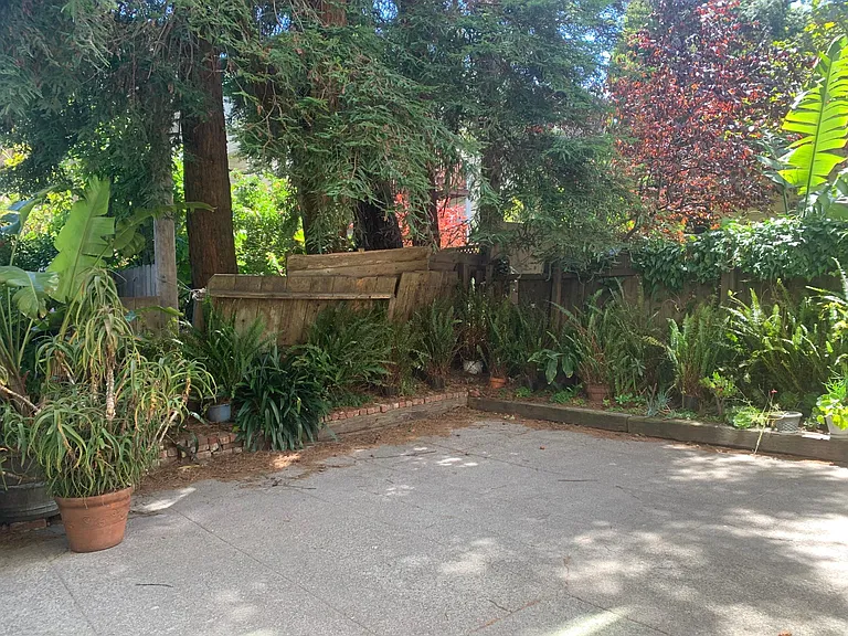 739 Haight St #203 — Photo 12
