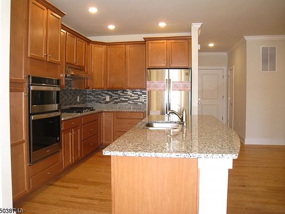 3rd image of 1 Hadley Dr Unit 105