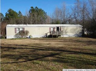72 River Ridge Cir, Byhalia, MS 38611
