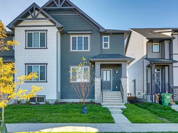 297 E Creekside Dr SW, Calgary, AB T2X 4A8