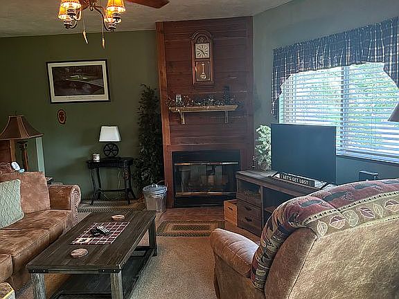 Different view of livingroom