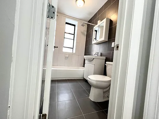 Rented by ERN Flats | media 9