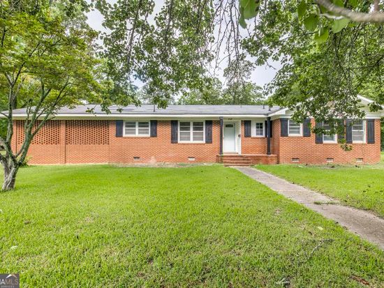208 S 6th St, Vienna, GA 31092