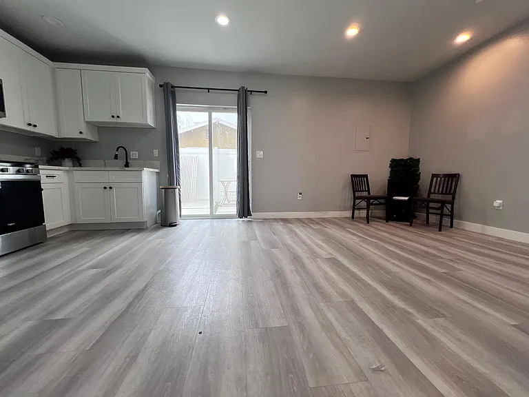 11348 Hatteras St #A1 — Photo 24