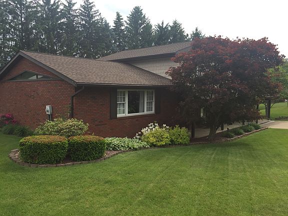 3rd image of 240 Harbel Dr