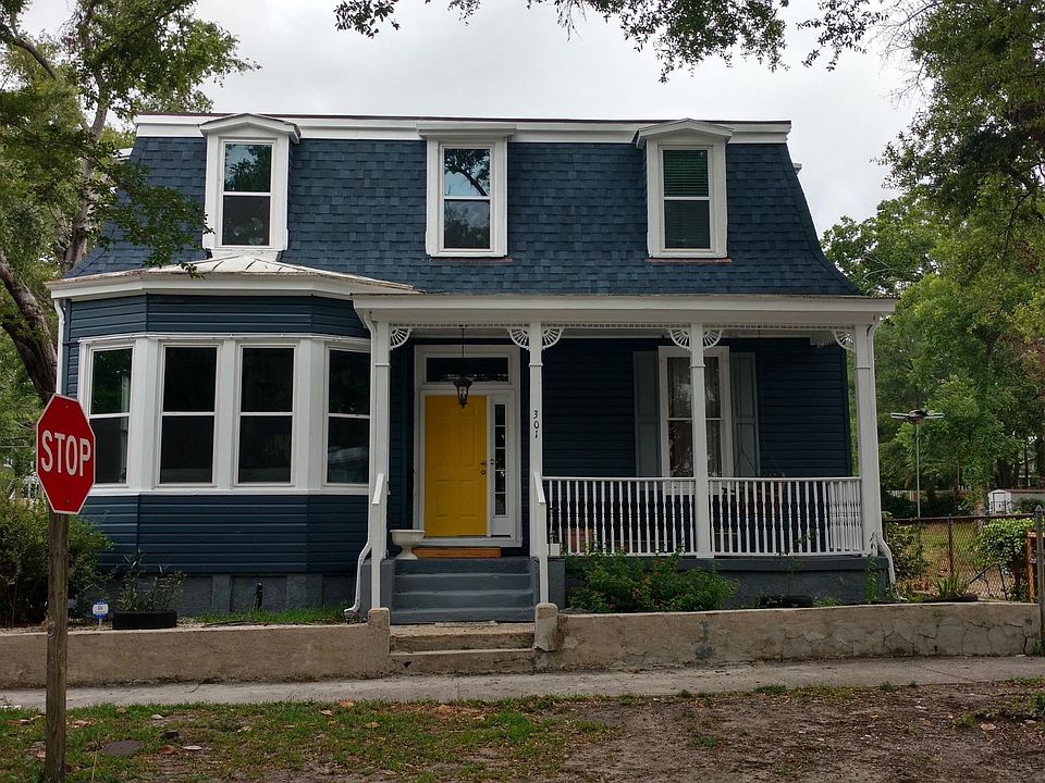 1st image of 301 Queen St
