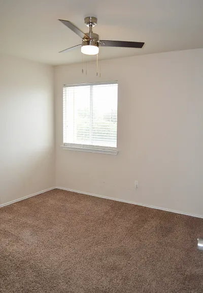 4808 Green Meadow St — Photo 39