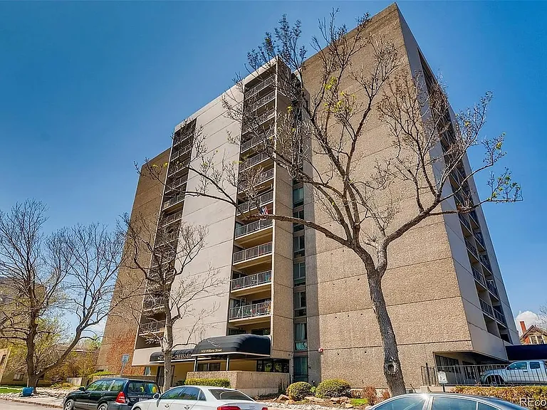 1433 N Williams St #805 — Photo 12