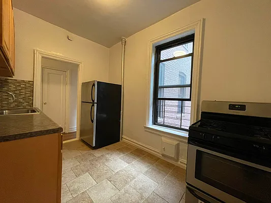 Rented by Corcoran | media 2