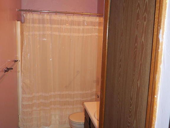 4th image of 2224 E Provincial House Dr