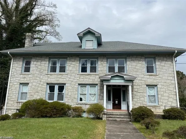 113 S Gilmer St, Mount Airy, NC 27030