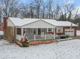 3020 Meadowbrook Dr NE, Lancaster, OH 43130