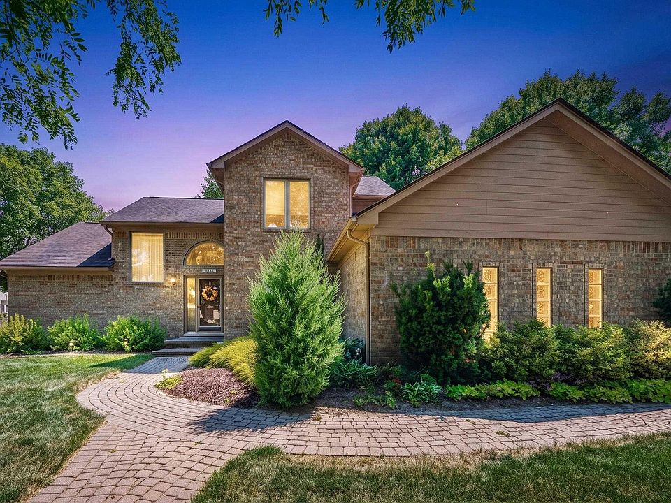 1st image of 4418 Bayleaf Dr