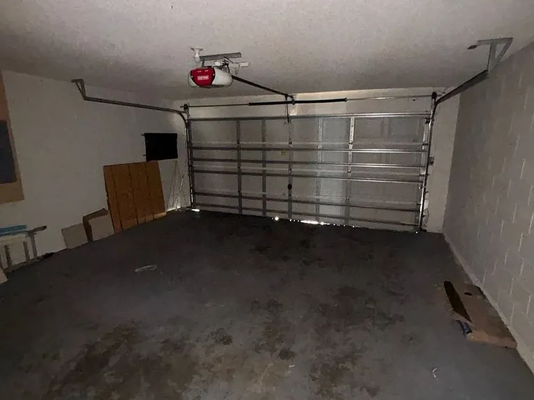 1001 Eiffel Ln — Photo 30