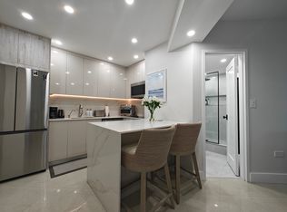 825 Brickell Bay Dr APT 1242, Miami, FL 33131