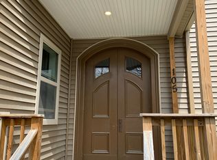 105 Green Hollow Rd #3, Berlin, NY 12022