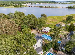 43 Marine Ave, Wareham, MA 02571