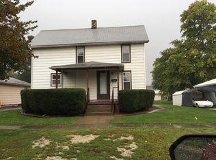 112 N Wood St, Gibson City, IL 60936