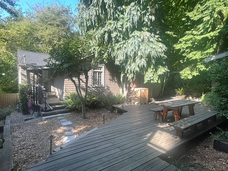 beautiful 40' deck