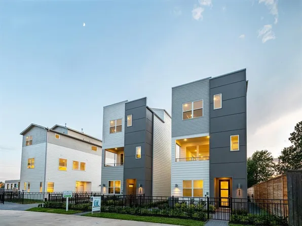 310 Jensen Dr, Houston, TX 77020