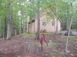 119 Riverbend Ter, East Stroudsburg, PA 18301