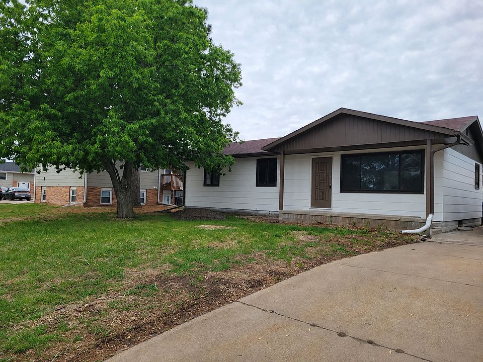 1st image of 2814 L Ave