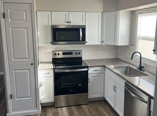 229 Manawa Ave APT B, Council Bluffs, IA 51501
