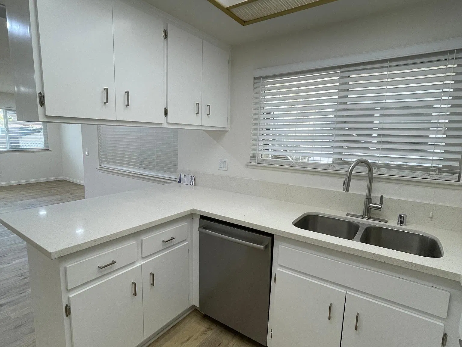6497 Dowel Dr — Photo 2