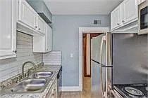 2708 & 2710 Holmes St — Photo 10