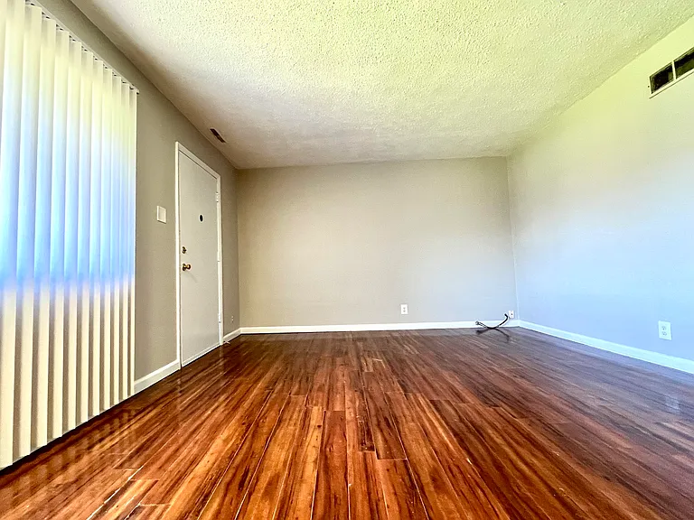 42 York Port Dr #42 — Photo 3