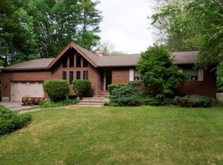 22 Gale Rd, Charlton, MA 01507