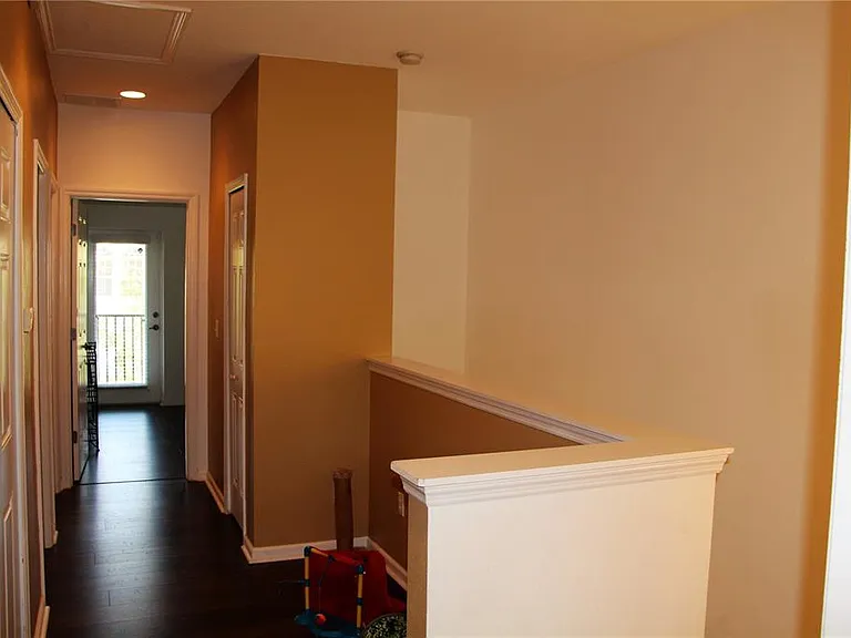 319 Summer Clouds Pl — Photo 18