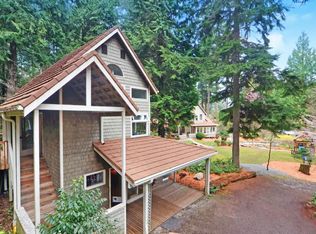 12525 Sunrise Dr NE #A, Bainbridge Island, WA 98110