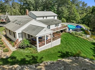 42 Pipers Hill Rd, Wilton, CT 06897