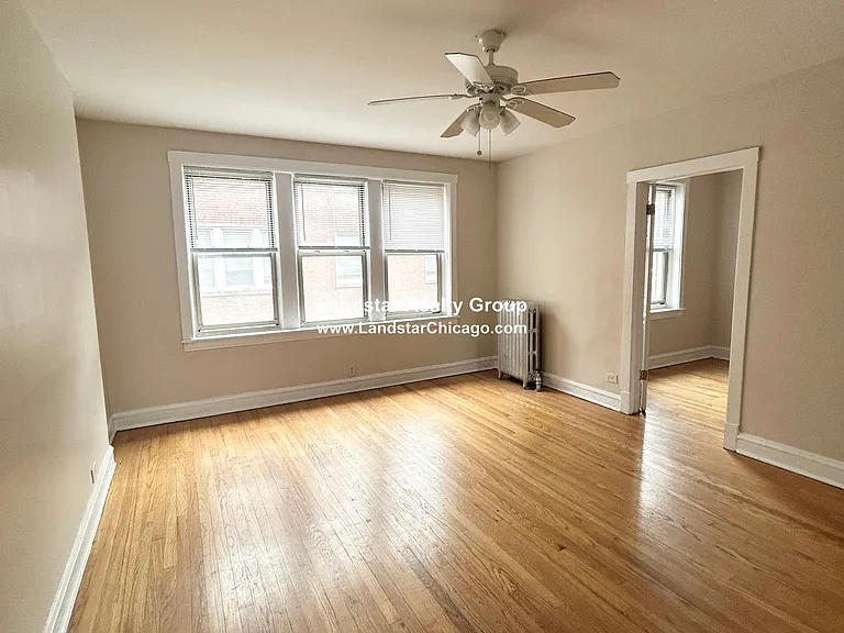 2348 W Touhy Ave #2H — Photo 1