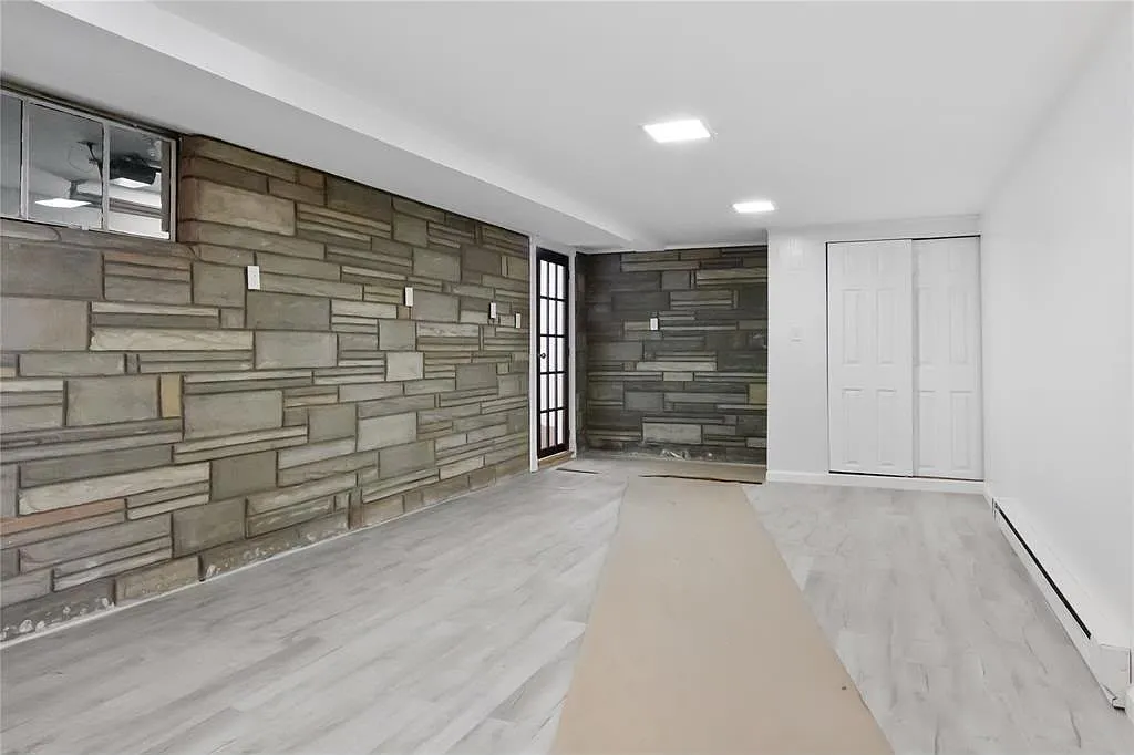 1 bed, 800 sqft, $1,900 — Photo 4