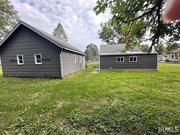 2nd image of 26302 Lakewood Dr