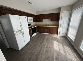 611 Walker Rd, Jackson, TN 38305
