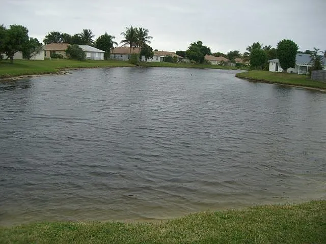 10137 Boynton Place Cir — Photo 2