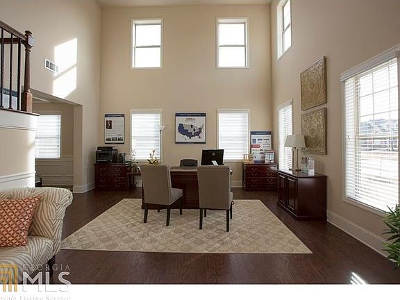 4th image of 302 Waters Lake Ct