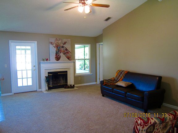 3rd image of 1598 Castle Rock Ct