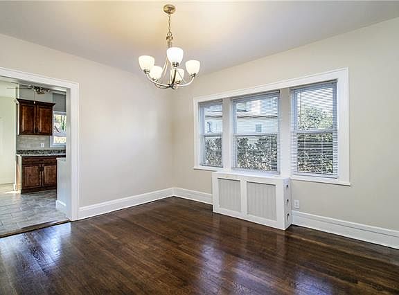 5th image of 209 Park Ave