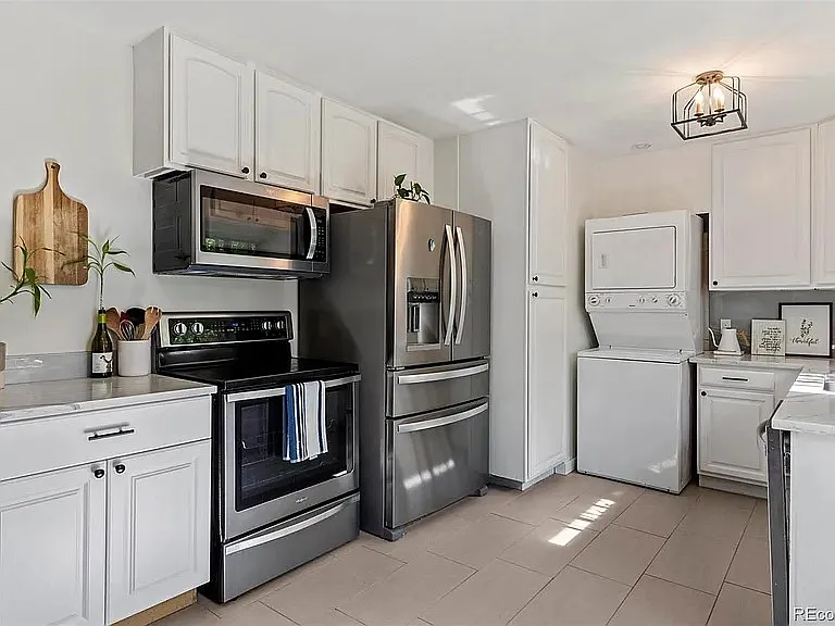 5451 S Cedar St #1 — Photo 5