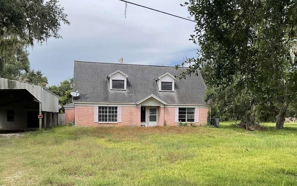 1st image of 543 Bluebonnet Dr