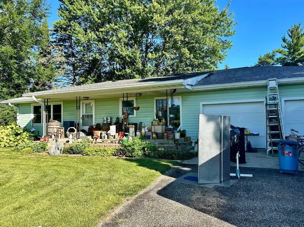 2470 Lyons Rd, Owosso, MI 48867