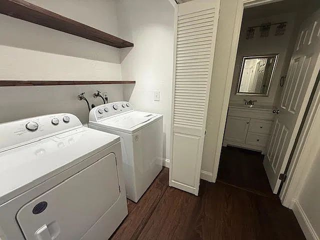 2 bed, 1095 sqft, $2,975 — Photo 2