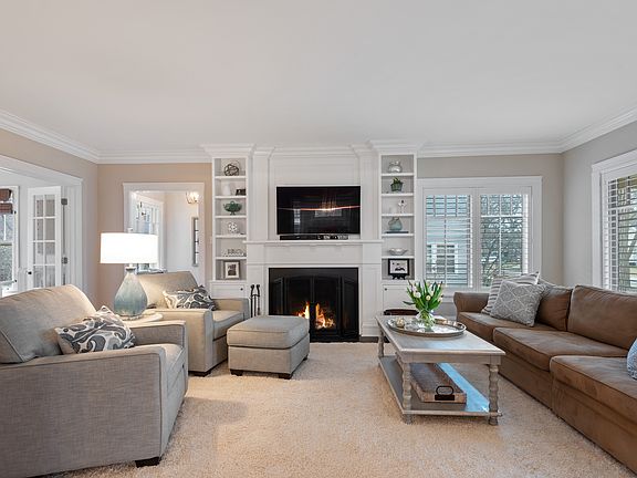 5th image of 1008 Ashland Ave
